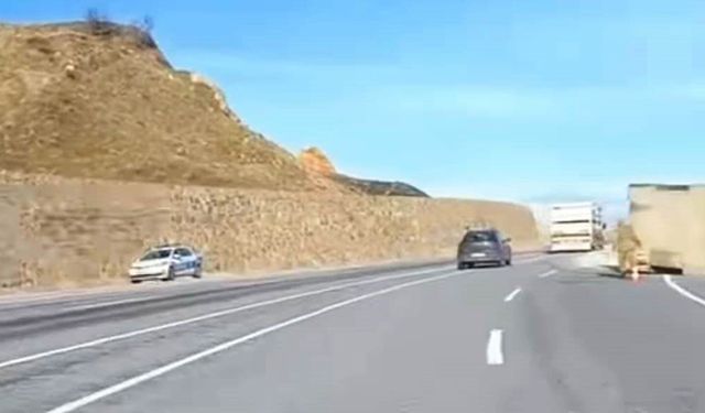 Tatvan’da trafik kazası: 2 yaralı