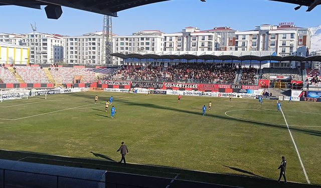 Van Spor affetmedi: 2 – 0