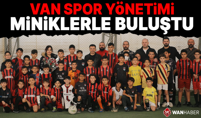 Van Spor FK yönetiminden miniklere ziyaret