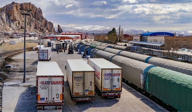 Dış ticaret rakamları açıklandı! Van’ın ihracatı azalıyor ithalatı artıyor...