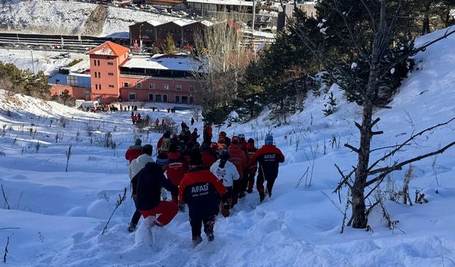 Palandöken'de çığ faciası! Ölü ve yaralılar var