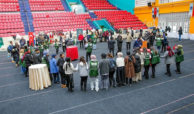 120 üniversitede festival düzenlenecek! İlki Van'da gerçekleştirildi