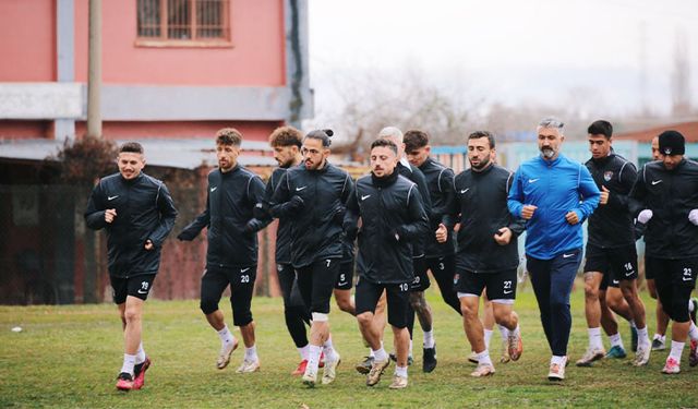 Van Spor yeniden topbaşı yaptı