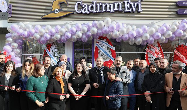 Van’da ‘Cadının Evi’ açıldı