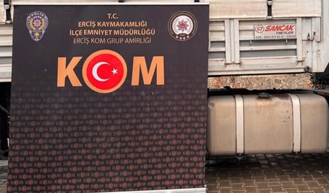 Erciş’te 844 litre kaçak akaryakıt ele geçirildi