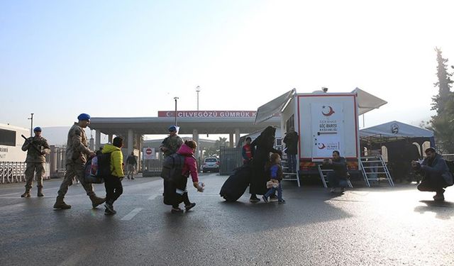 İçişleri Bakanı Yerlikaya ülkesine dönen Suriyeli sayısını açıkladı