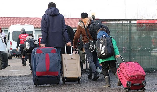 Milletvekilleri Suriyelilerin geri dönüşlerini yerinde inceleyecek