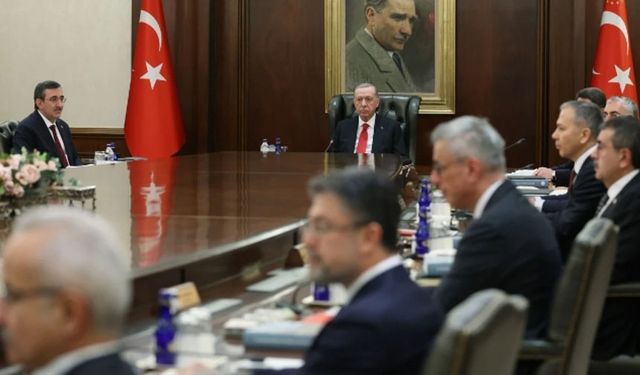 Kabine bugün toplanıyor: Masada önemli konular var