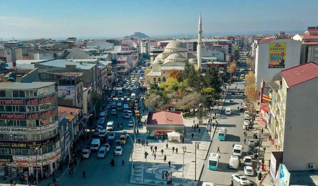 Hz. Ömer Cami ibadete kapatılıyor!