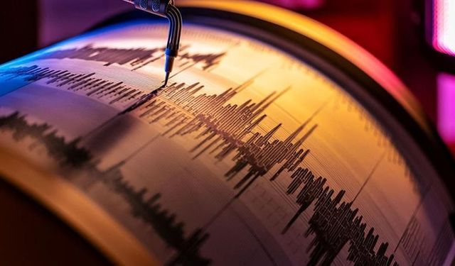 Kütahya'da 4 büyüklüğünde deprem