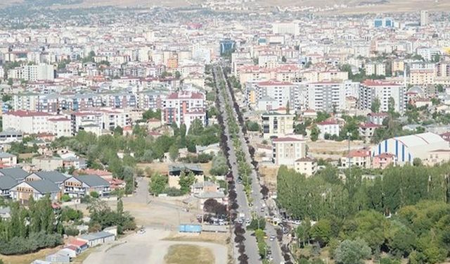 Van’ın bir ilçesinde 2 iş yeri kiraya verilecek