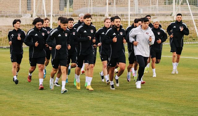 Vanspor FK çalışmalarını sürdürüyor