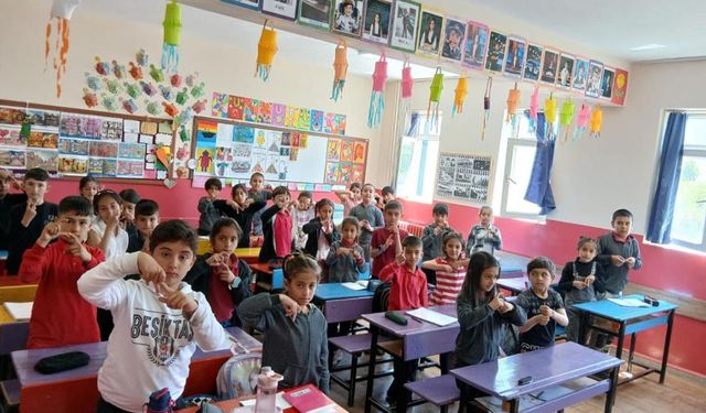 Bakan Tekin tanıtmıştı! Van'dan 3 proje yer aldı