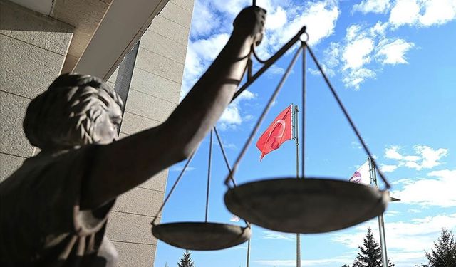 Hukuk fakültelerine giriş sıralaması barajı 125 bin oldu