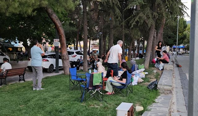 Balıkesir'de 4 büyüklüğünde deprem