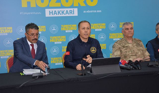 İçişleri Bakanı Yerlikaya, Hakkari'de konuştu