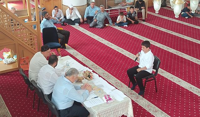 Van'da ‘Hadis ve süre' ezberleme yarışması düzenlendi