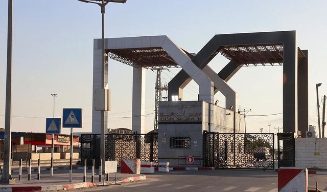 AK Parti, Refah Sınır Kapısı'nı ziyaret edecek