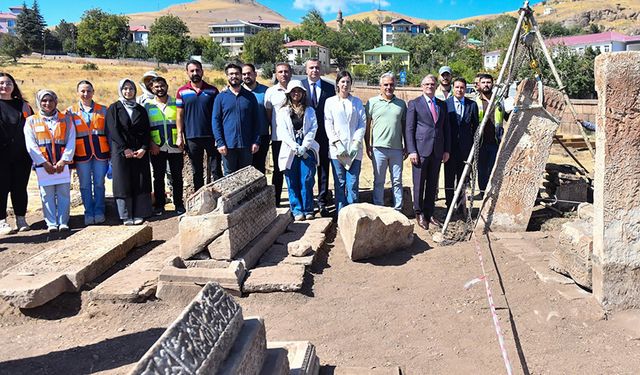 Vali Balcı: "Tarihi mirasımıza ve kültürümüze sahip çıkıyoruz"