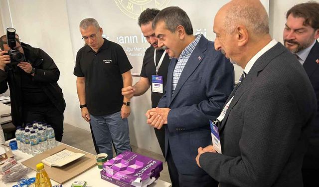 ODTÜ zeka ve yetenek atölyeleri Bakan Tekin'i ağırladı