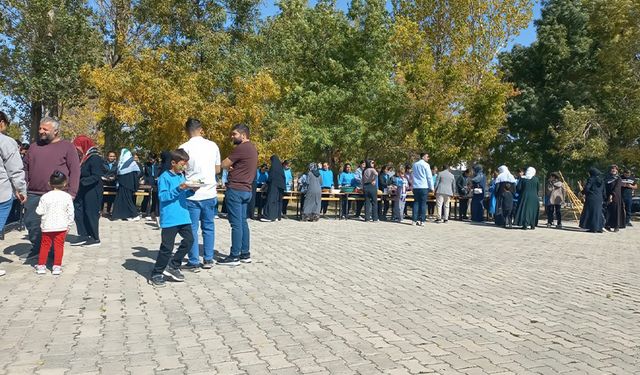 Özalp'te Filistin’e destek etkinliği