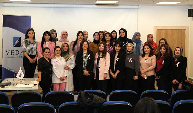 Van'da görevli kadın çalışanlar meme kanseri hakkında bilgilendirildi