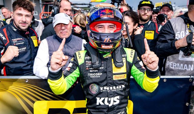 Ayhancan Güven’den tarihi şampiyonluk