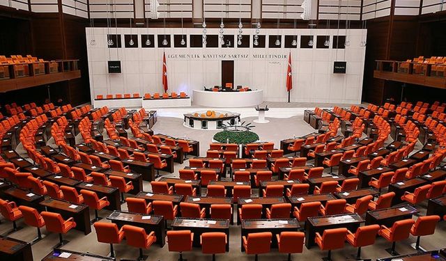 Irak ve Suriye tezkeresi Meclis'te!