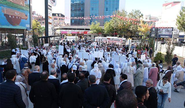 Van’da ‘Gazze için sessiz çığlık!’