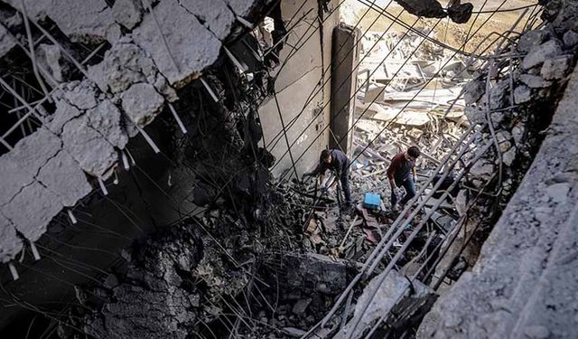 Gazze'de can kaybı 70 bin 360'a yükseldi