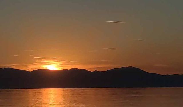 Van semalarında kartpostallık akşam