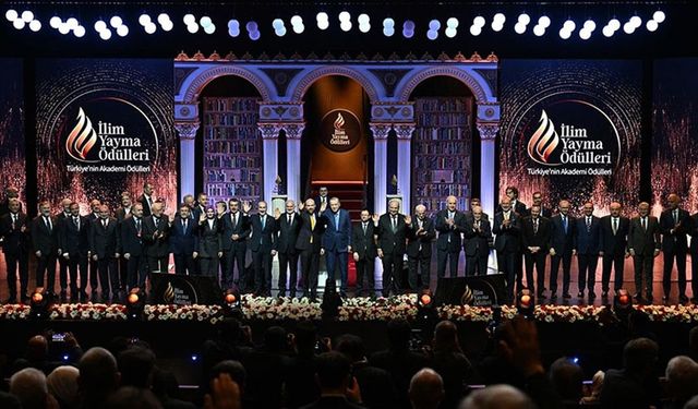 İlim Yayma Ödülleri töreni İstanbul'da yapıldı