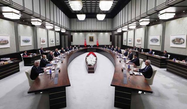 Cumhurbaşkanlığı Kabinesi üyelerinden başsağlığı mesajları