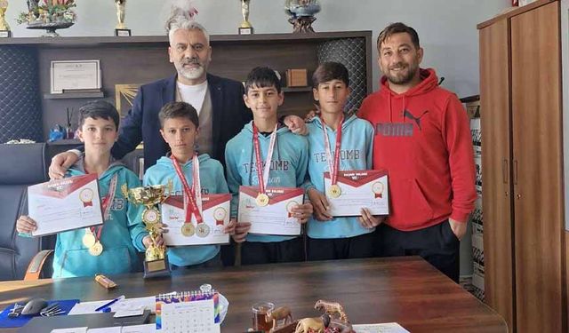 Vanlı öğrenciler kros müsabakalarında il birincisi oldu