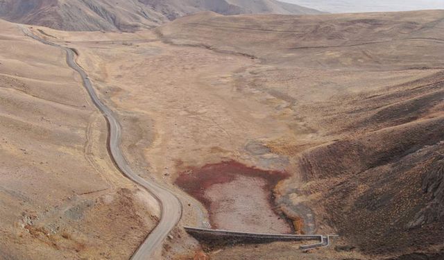 Van'da Antik Urartu Barajı kurudu