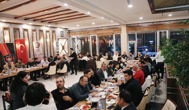 Vanspor’a Serikspor maçı öncesi moral yemeği