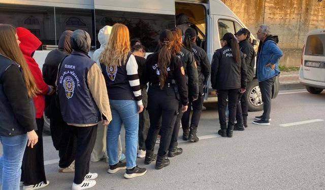 Van' ve 11 ilde "Sahte bungalov" çetesine dev operasyon