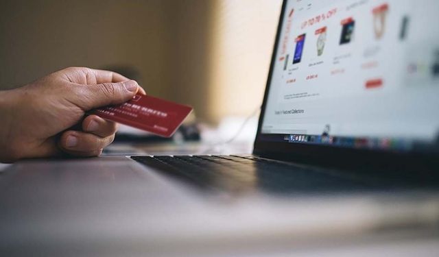 KVKK'den 'sahte web sitelerine dikkat' uyarısı