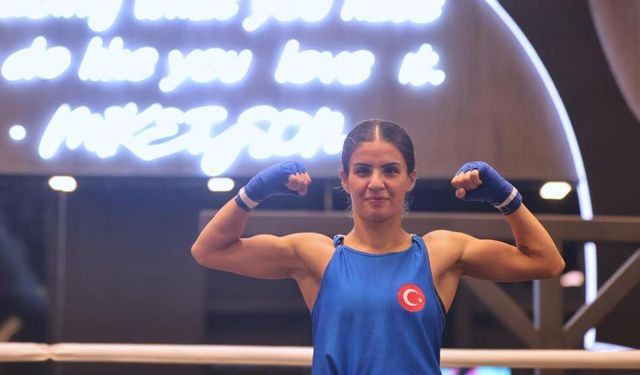 Vanlı sporcu Erginoğuz, Türkiye'ye altın madalya getirdi