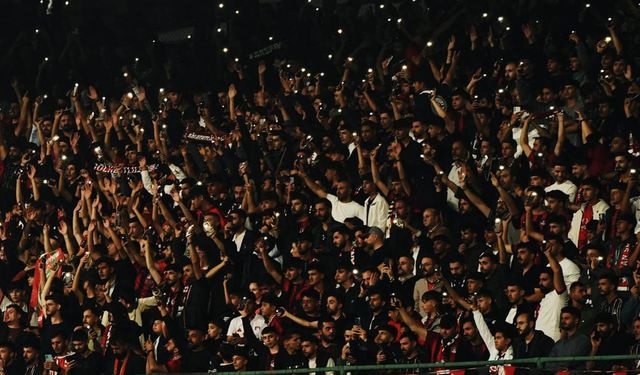 Vanspor’dan maç öncesi paylaşımı: Pazar günü omuz omuzayız