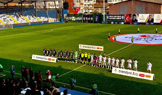 Vanspor 9 kişilik rakibini yenemedi: Olmadı mı olmuyor!