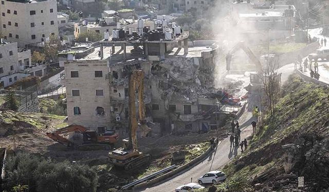 İsrail'in Gazze'ye saldırılarında can kaybı 70 bin 937'ye yükseldi