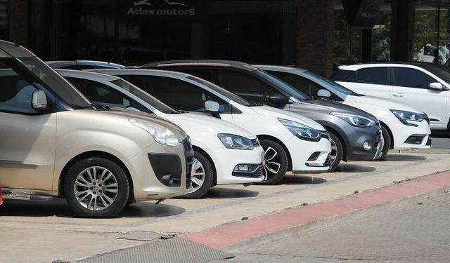 Şubat ayının lideri belli oldu: İşte Türkiye'de en çok satan otomobiller
