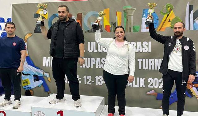 Hakkari Kadın Judo Takımı Türkiye üçüncüsü oldu