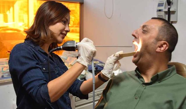 Bitlis'te kadın doktorlar hastaları sağlığına kavuşturmak için mesai harcıyor