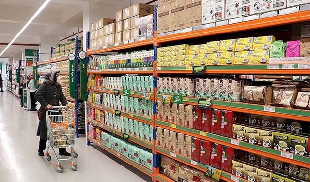 Ticaret ve perakende satış hacmi arttı