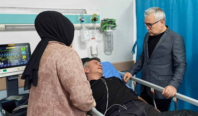 Sivas'ta cezaevi nakil aracı devrildi! Çok sayıda yaralı var