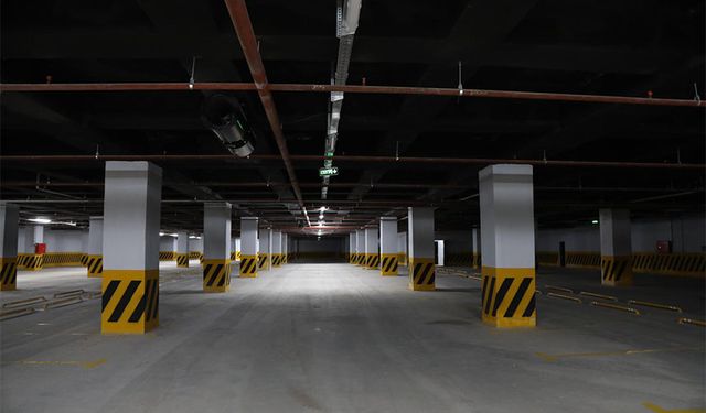 Van Beşyol Millet Bahçesinin kapalı otoparkı hizmete açıldı