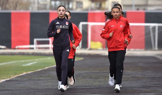 Van'ın koşucu kızları, bu yıl 46 madalya kazandı