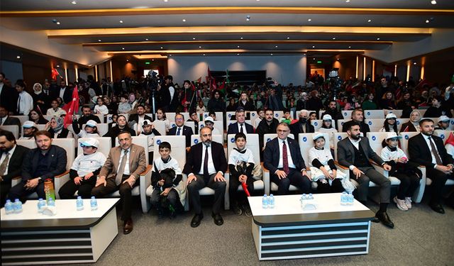 Van'da "TÜGVA Kitap Kurdu Yarışması"nın tanıtımı yapıldı